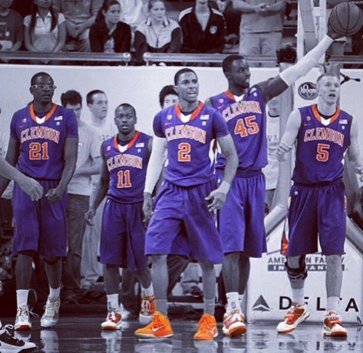 tannersmith5's tweet image. We lost a special friend, son, teammate, and brother. My thoughts and prayers are with his family. 

Love you Buddy