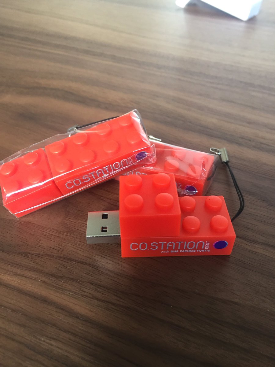 KarenOpdecam's tweet photo. Legotable + Lego usbsticks + creative minds = @co_station #gent #weRcostation #coworkingspace https://t.co/YKrPV9JyXL