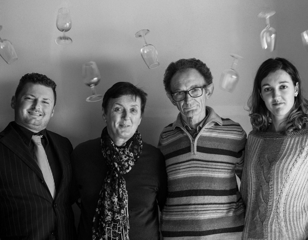 SoaveWine's tweet photo. Meet the @ViniCasarotto #winery-
An excellence in the #soaveclassico. #soavenextgeneration #winewednesday https://t.co/GBhgfWeK1L