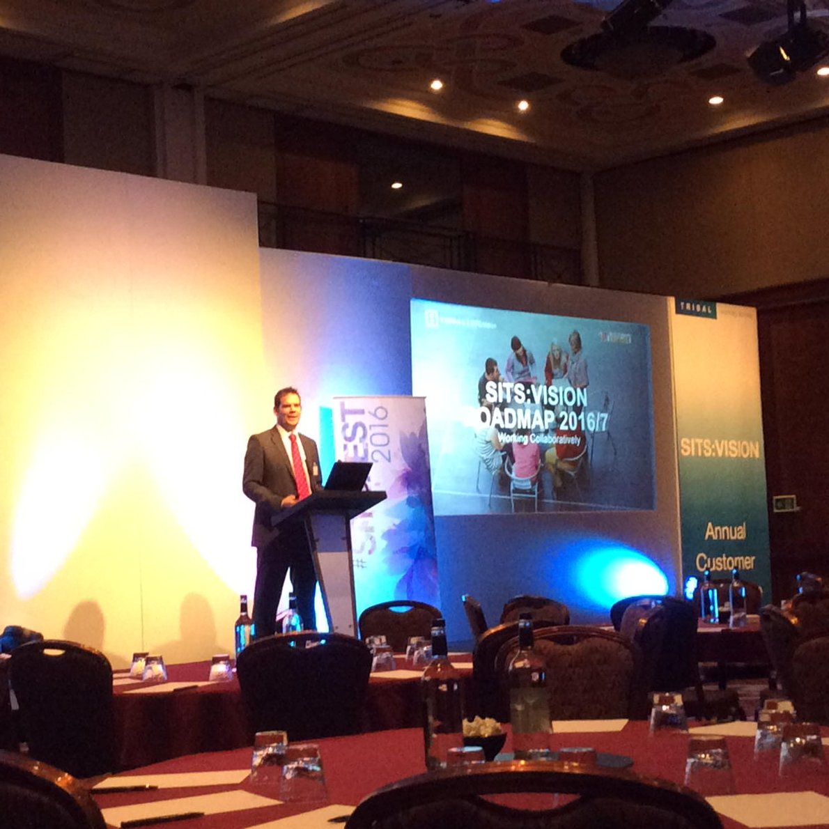 melindatompkins's tweet photo. James finishing off the conference with the Roadmap session - go James! #SITSFEST https://t.co/6GSJnKryjo