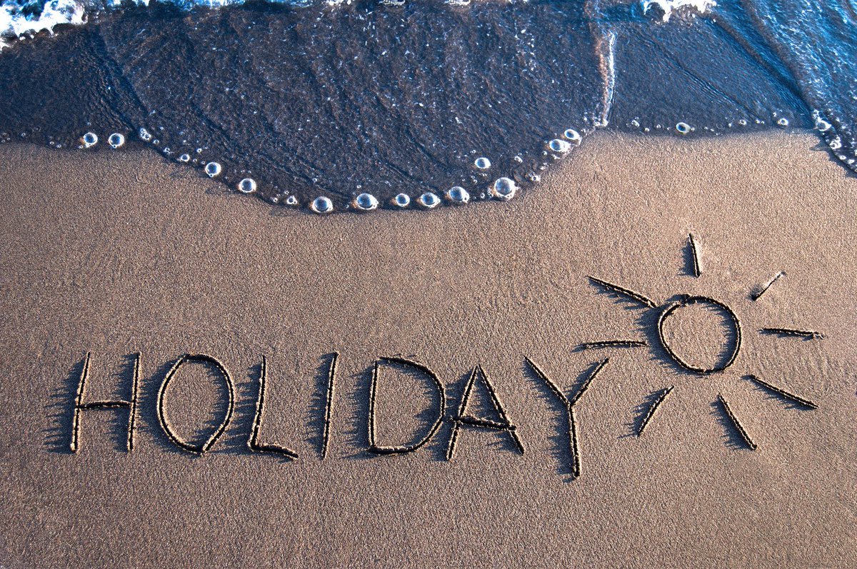 Rebecca_Assess's tweet photo. It's holiday season! *hurrah*.. Any good holiday destination recommendations? #lastminutelarry #suggestionswelcome https://t.co/QR2hxT3KSw