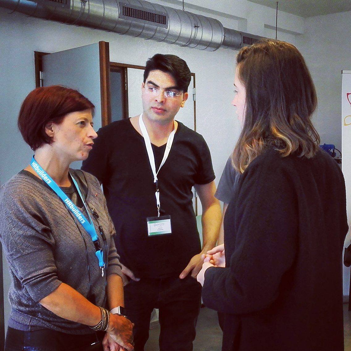 OUIREDISTRIBUTE's tweet photo. @HRBuilders_be explained us how to develop our Human Capital. @entreprnschool #entrepreneurshipschool https://t.co/2mF5sQv9na