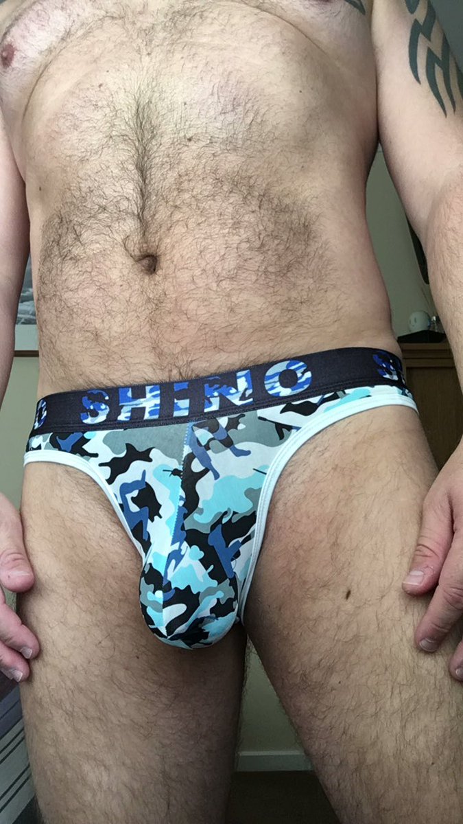 mattmansundies's tweet photo. Mid week & new pants have arrived. Arse out for the boys! #backlessbrief https://t.co/eYqBNcME8B