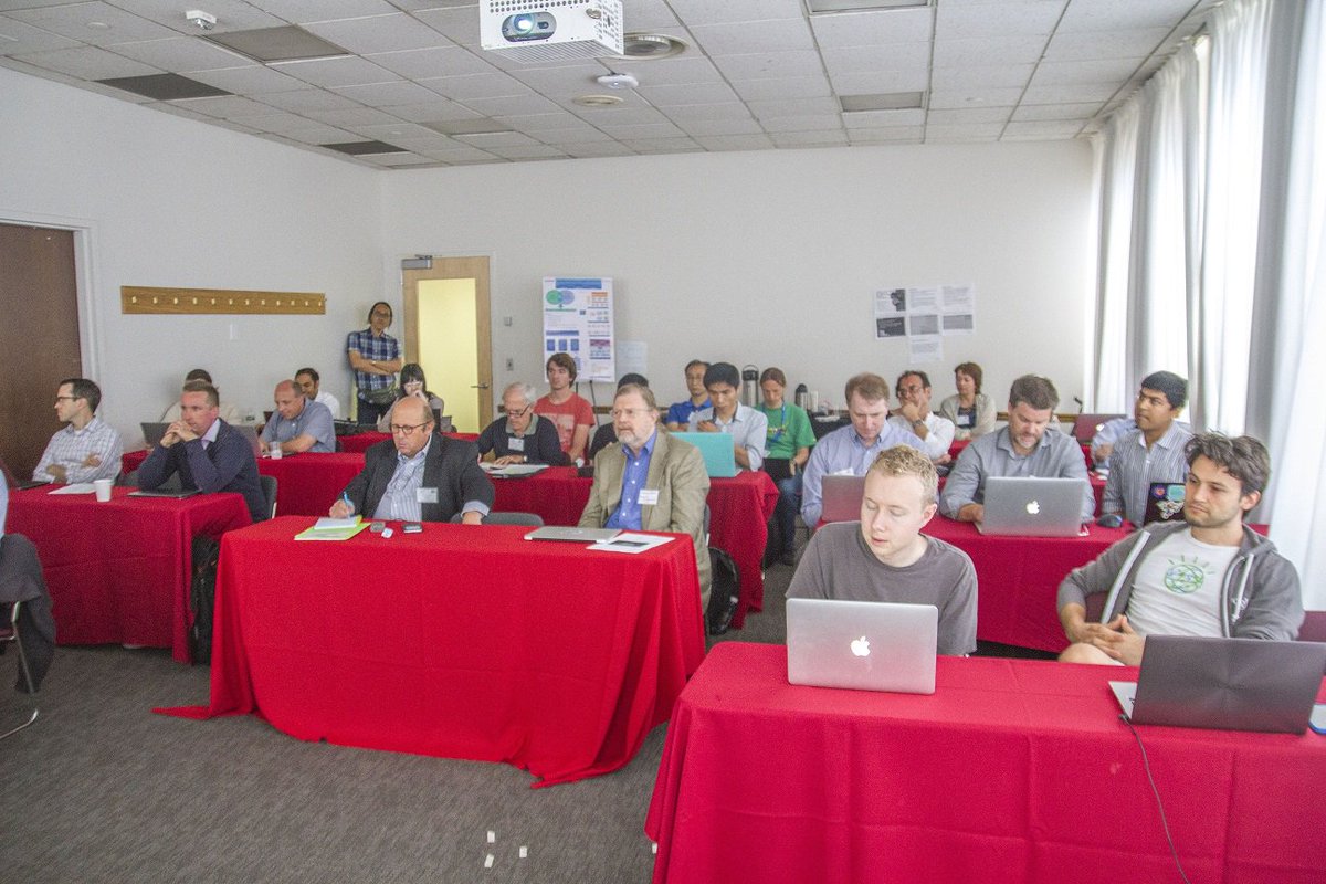 openminted_eu's tweet photo. Read the blog! #textmining researchers present #tdm #bigdata studies at #WOSP2016 #jcdl2016 https://t.co/VPJy3QMD8k https://t.co/zob99Hd05B