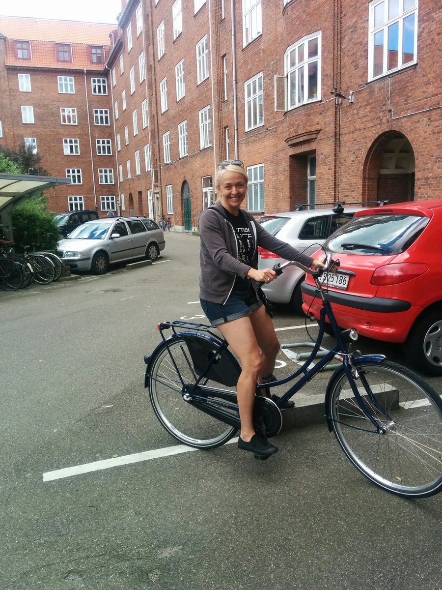 ambogatan's tweet photo. My ride while in Copenhagen. https://t.co/Jpg9VqTDvR