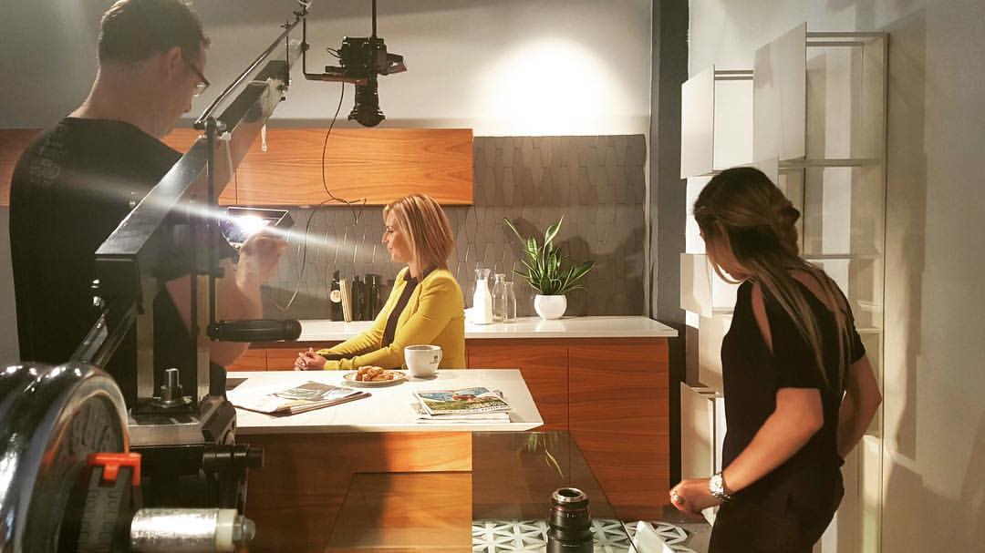Italbec's tweet photo. Sneak peek ... 👀 #moretocome #filming #kitchen #action #sneakpeek https://t.co/5cSmRzAywx