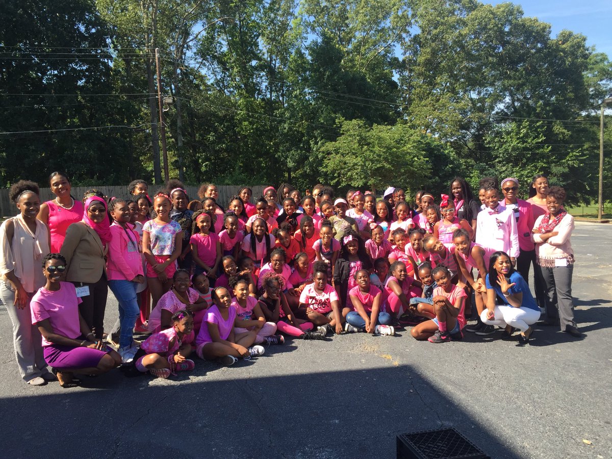 SEEKNSBE's tweet photo. #SEEKAtlanta Girl empowerment day #NSBESEEK #SEEK2016 https://t.co/Ycs1uuyUPf