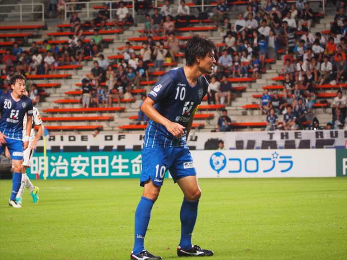 AvispaF's tweet photo. 尚、先ほどの城後選手のゴールは、アビスパ福岡J1通算300得点目の記念ゴールです！！！ #avispa https://t.co/FWdJtoGTVz