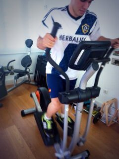 TrainerVelez's tweet photo. Final de temporada q comenzó en enero, @cagigas1. 3 semanas para disfrutar de los avances y el buen hacer #espartano https://t.co/XcixIzJeOY