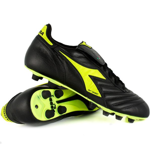 diadora bomber football boots