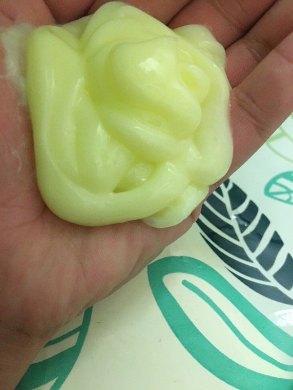 StumblerTop's tweet photo. Directions: "use a dime sized amount of conditioner."

Me: https://t.co/cLUAQenBXC