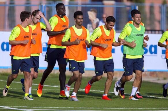 اكرم عفيف لاعب منتخبنا الوطني و نادي #السد في مرانه الأول هذا الموسم مع #فياريال الاسباني 
#الدوري_الاسباني 
#قطر