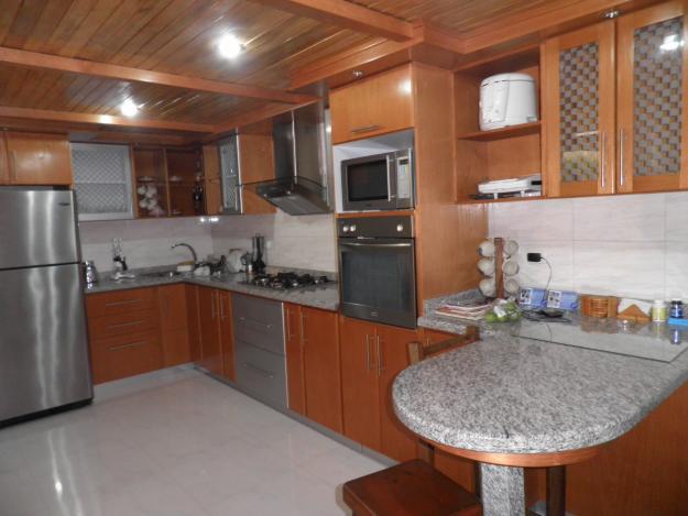 MileniumCuisim's tweet image. #FelizMiercoles bonita cocina empotrada en chapilla y pintada al natural @MileniumCuisim