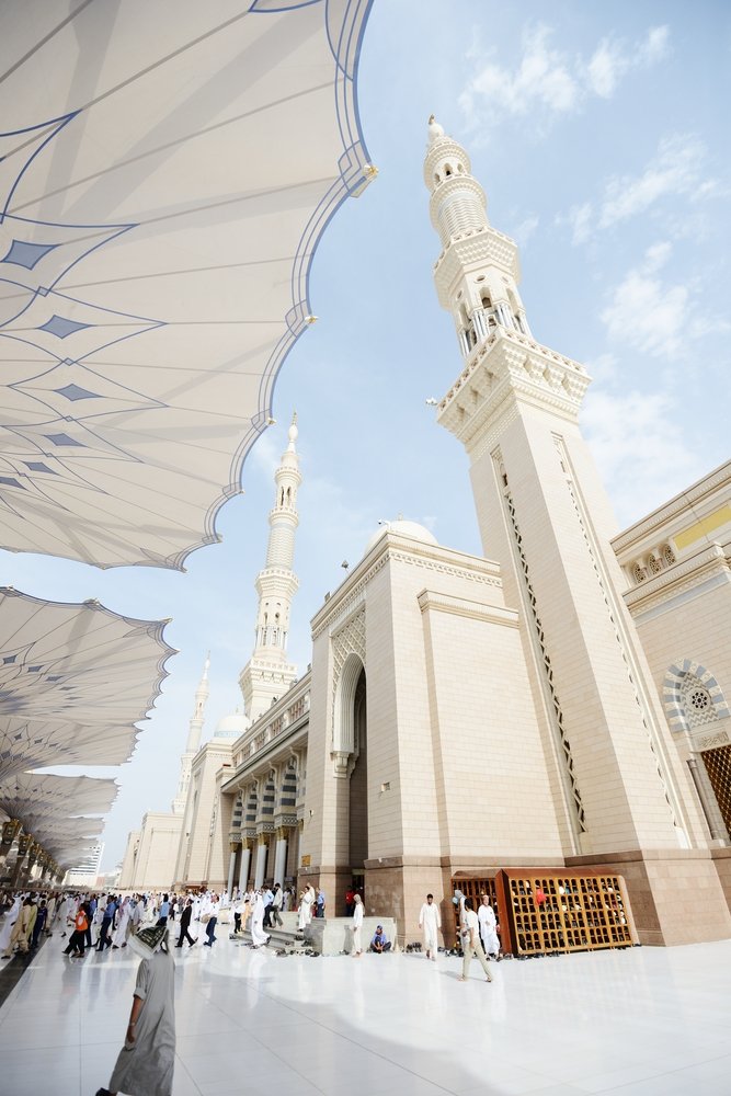 MustafaHosny's tweet photo. ولا لحظة تساوي جوارك يا رسول الله ﷺ .. اللهم ارزقنا رفقته في الفرودس الأعلى https://t.co/c0m38fZVhq
