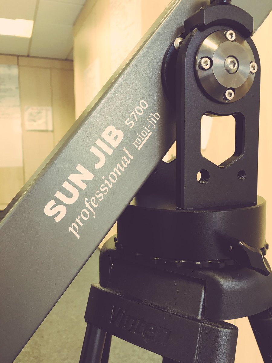 natclementsuk's tweet photo. New toy and all of the cameras are out on shoots today :( #jib #shadowsandlight #filmingadventures https://t.co/P6rGBNTyVq
