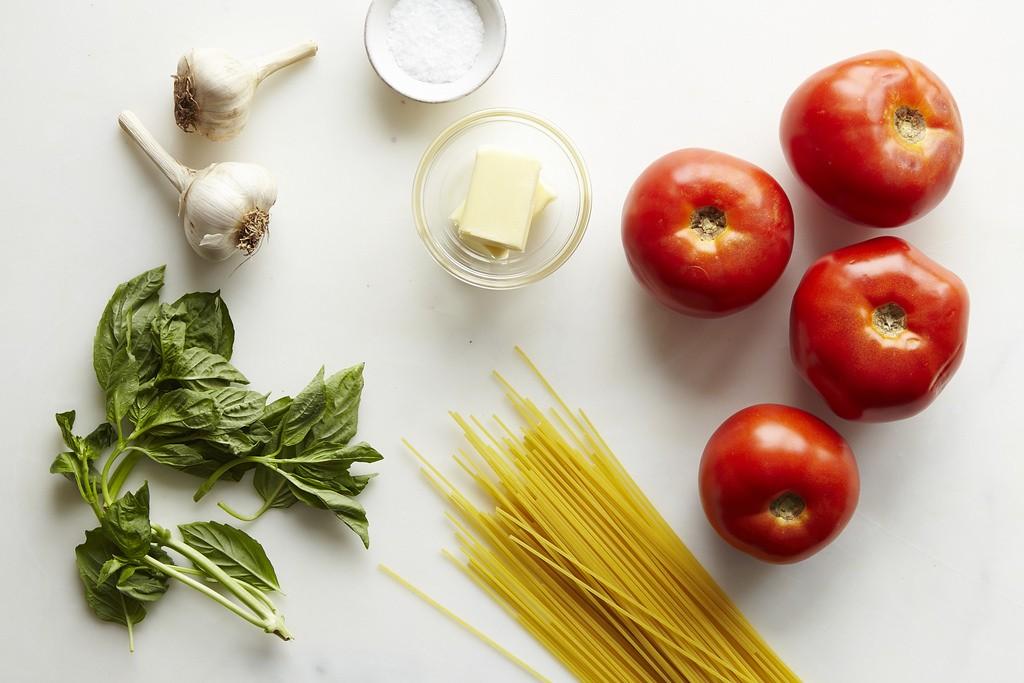 Tomatoes and oregano makes it Italian; soy sauce makes it Chinese and garlic makes it good. #Recipe #TavernTime #Atl