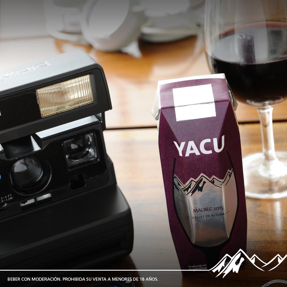 VinosYacu's tweet photo. Salir a descubrir tu ciudad con esa copa justa de inspiración que te da otra mirada. #Yacu #PortionPack https://t.co/HqBVYZE12B