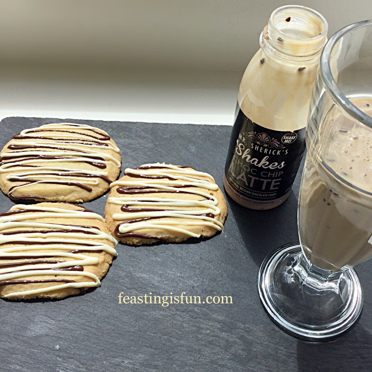 SMOKEYFORMBY's tweet image. ?Giveaway Mr Sherick&apos;s Milkshake Review?feastingisfun.com/mr-shericks-mi… RT/F &amp;amp; @sammiefeasting &amp;amp; @MrShericks to #win  #ugos