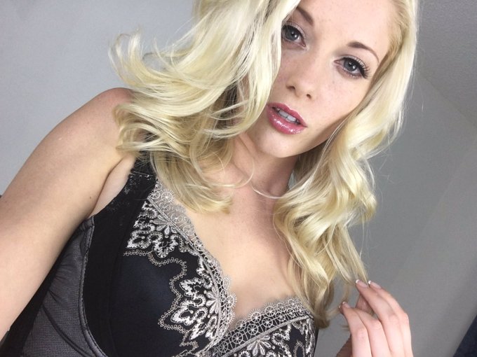 Birthday Girl Countdown! #26Days! #August08 #Leo #meow #charlottestokely @char_stokely https://t.co/