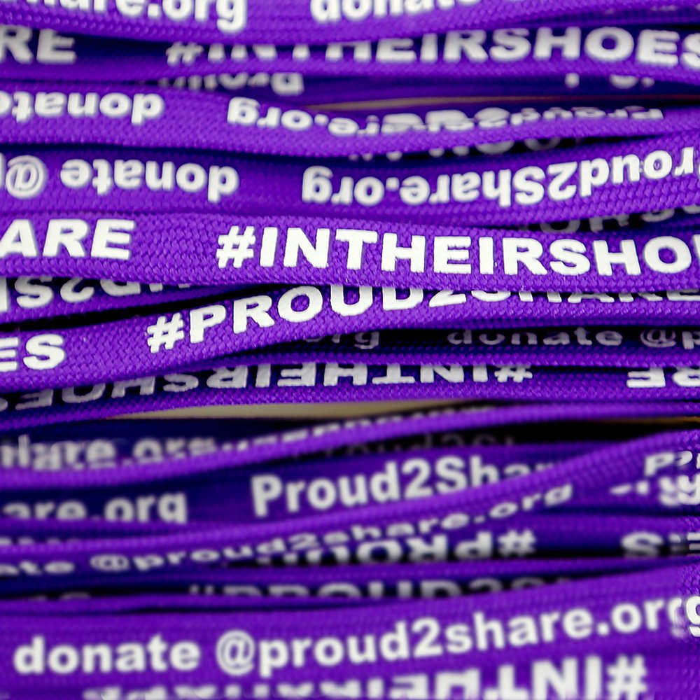 Proud2Share's tweet photo. We'll be in Andersonville today at Hamburger Marys on Clark. Stop-by, pick up a lace join the movement #intheirshoes https://t.co/XpK1hW4JY0
