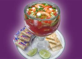 bbchelas's tweet image. Para este calor una michelada y un cóctel de camarón en bbchelas te esperamos