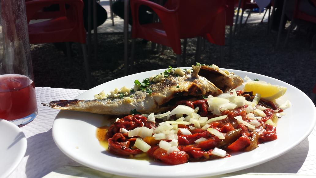Boby_RG's tweet photo. Sin duda CHIRINGUITO EL BOQUERÓN EN TORRE DEL MAR el mejor pescaito de tó málaga #chiringuitosMLG @opiniondemalaga https://t.co/gFyaoSzxQz