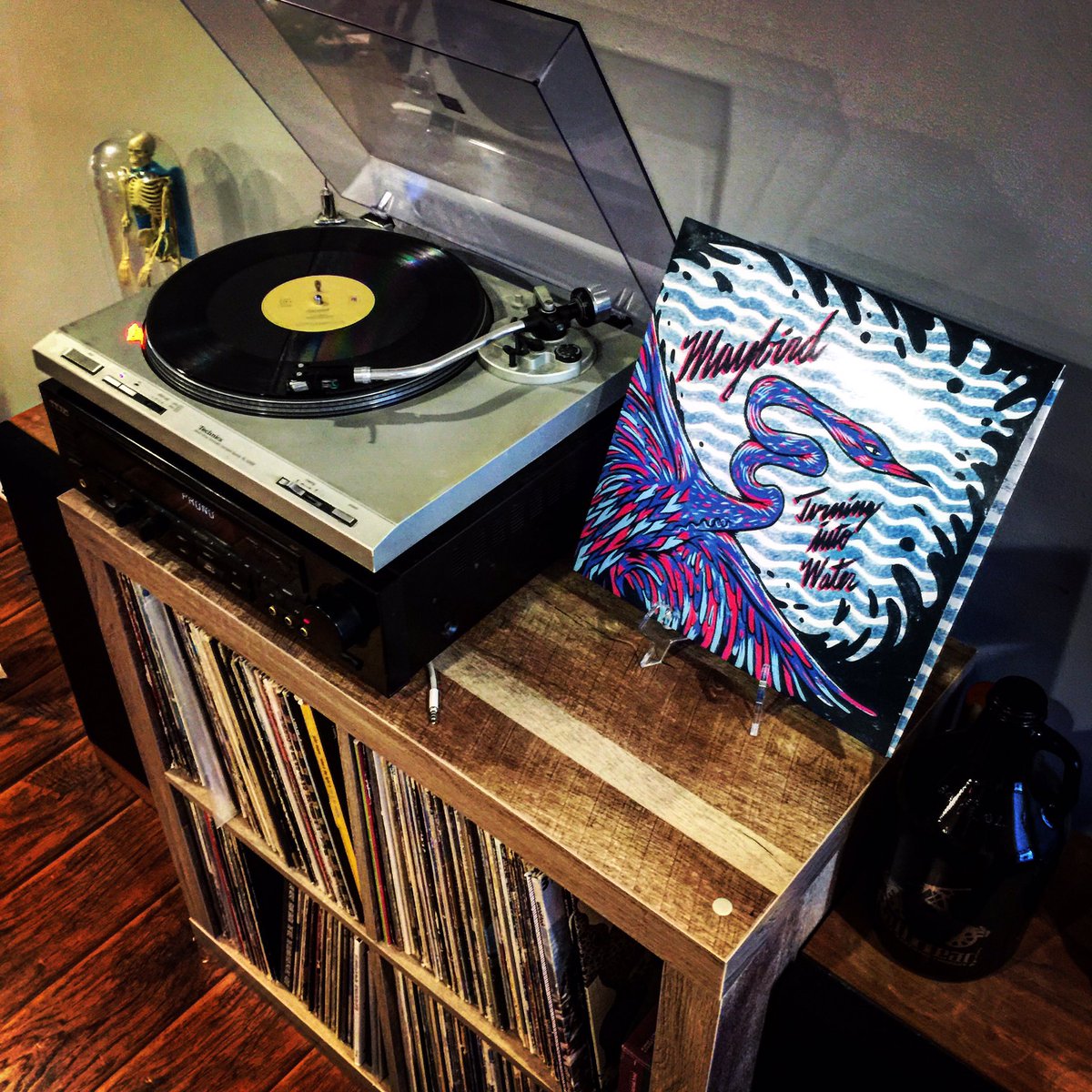 CroweEffects's tweet image. Been hanging with the Turning Into Water EP by @Maybirdmusic on @30thCenturyRcds SIIIIICK! #vinyl #golisten #Maybird