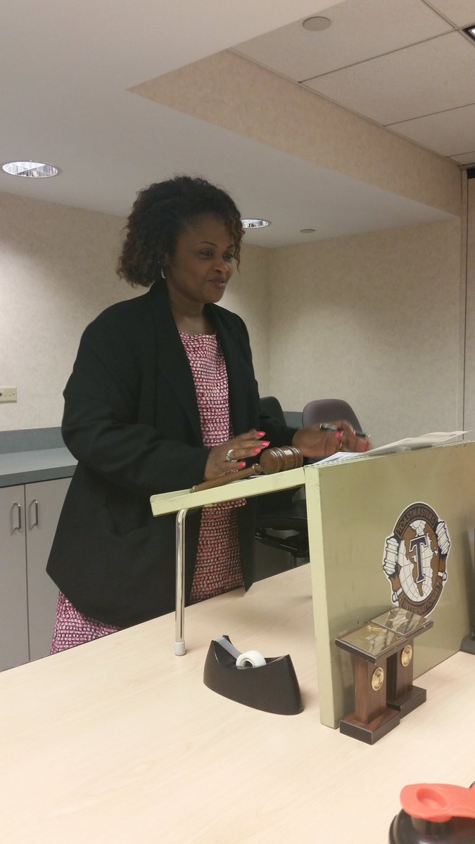 FedTriToastmstr's tweet photo. Our brand new president Staci kicked off yesterday's meeting with a smile & positive attitude. #toastmasters #d36tm https://t.co/xIdyddaVEx