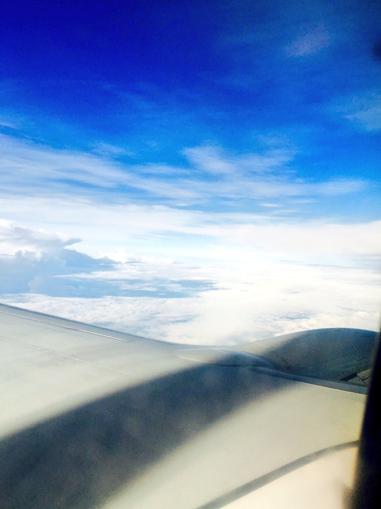 tusharghai_'s tweet photo. While I was traveling, a sudden thought of clicking a picture came to mind, that's what I have ended up with #skyy https://t.co/uLSwdAaoNd