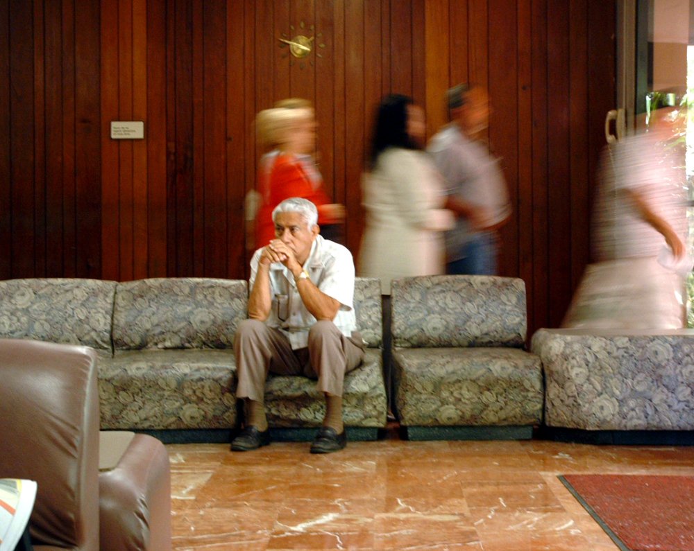 cameroncpowell's tweet photo. Waiting rooms once segregated by race. Now, only access, care, expertise are. #clinicalalgorithms = #socialjustice https://t.co/FE2Cs0sbGH