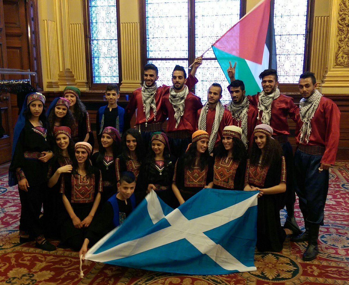 Cycle48's tweet image. Wonderful to welcome the Lajee Centre to Glasgow last night! They're still on their UK tour: facebook.com/LajeeCulturalT…
