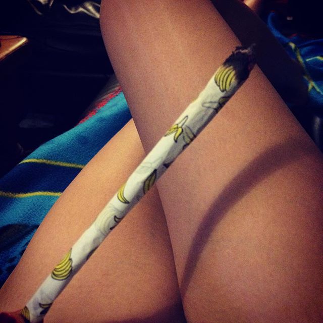 HarbisonStacey's tweet photo. Banana joint https://t.co/8girYbmwSO