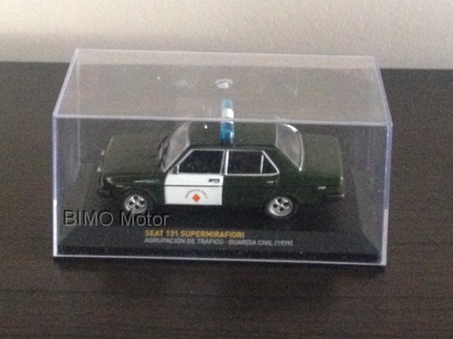 BIMOmotor's tweet photo. A new auction for Seat 131 Guardia Civil - Escala 1/43 IXO - scale model spanish police- https://t.co/sNgJLBJHmg https://t.co/sLBJNaTwmp
