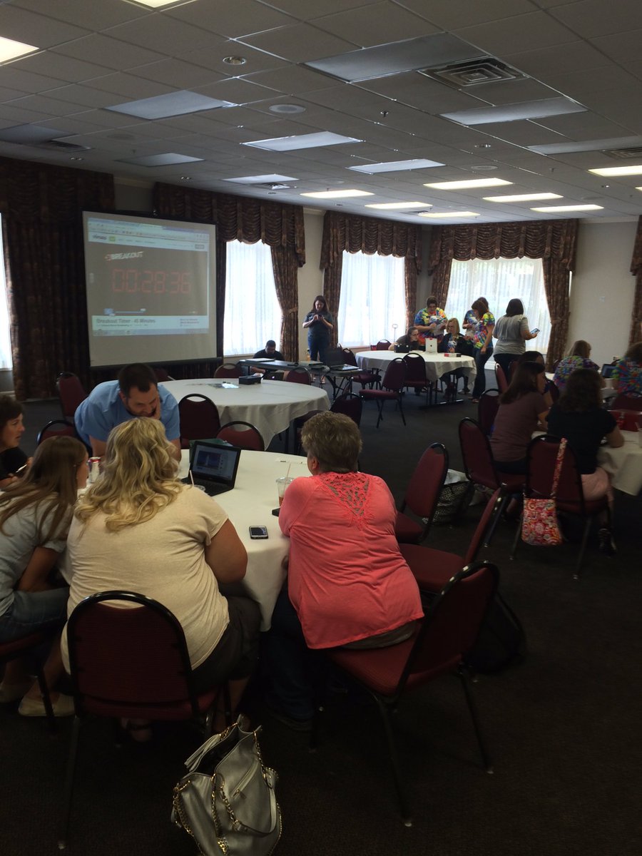ErikCarlson70's tweet photo. The clock is running at the #BreakoutEDU  session #podstock16 https://t.co/VnHvlUqIgk