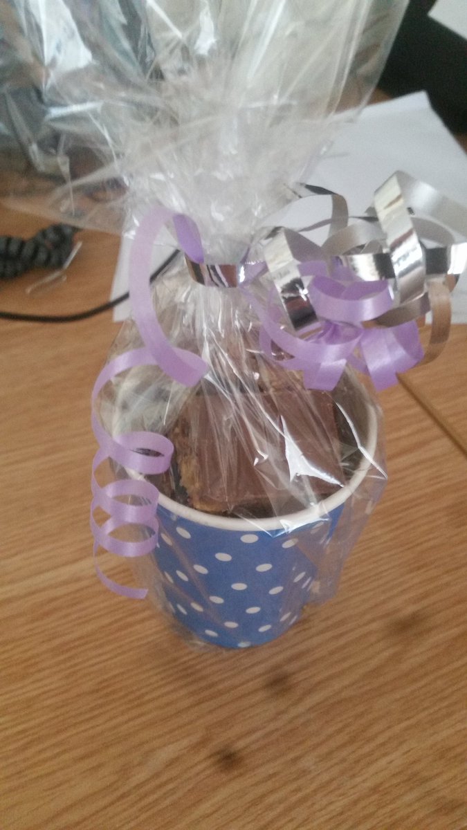 DeePointPrimary's tweet image. Special thanks to KL who knew Mr W needed a pick me up from all the report writing! #willworkforcake