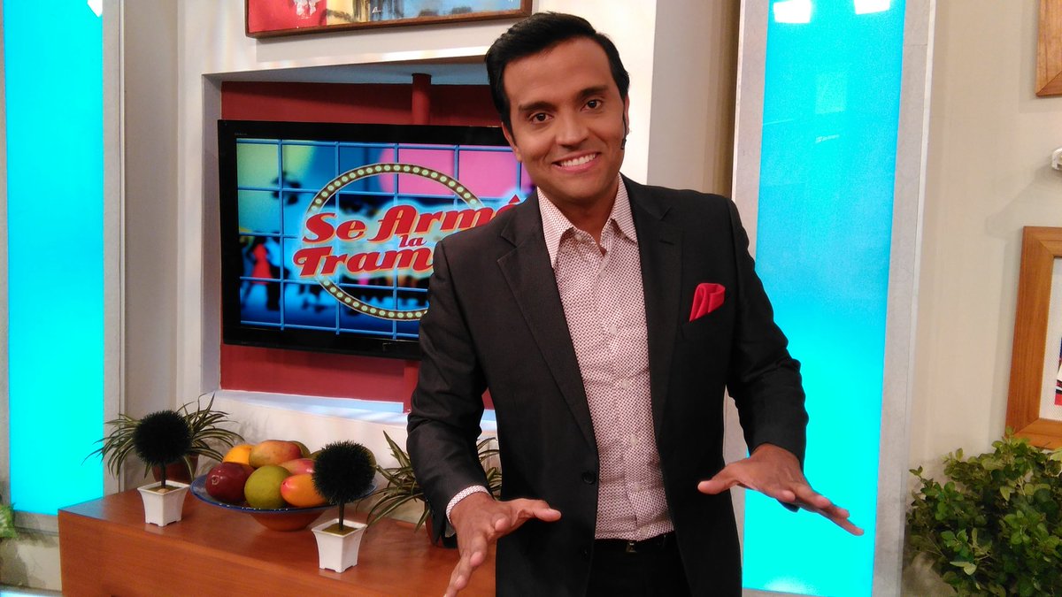 portadas_vv's tweet image. Conquistó el público venezolano, y hoy en #Portadas celebramos tus éxitos @Henrys_Silva.