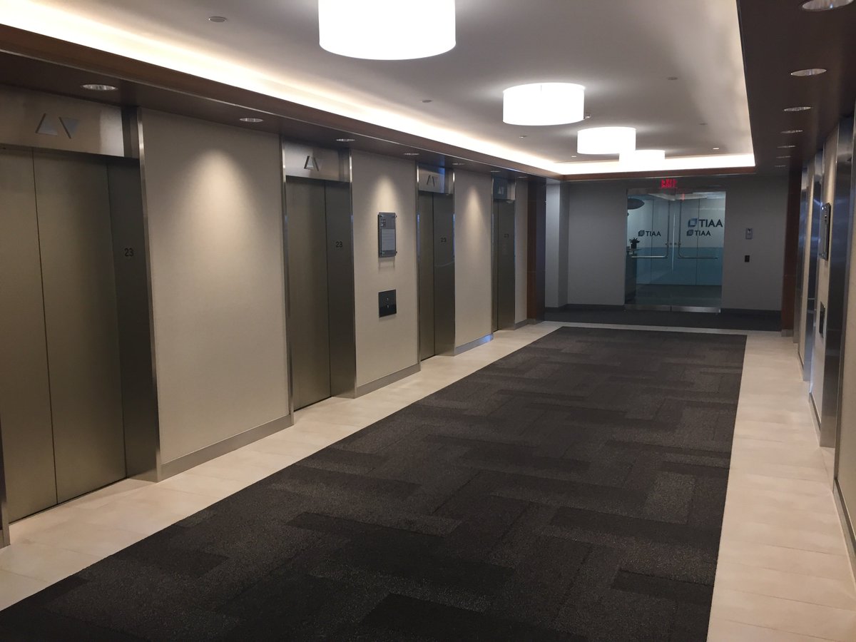 DraperElevator's tweet photo. Lobby entrance frame wraps on the 23rd floor of 225 Franklin Street Boston.

#elevatorlobby #elevatordesign #draper https://t.co/fzPDKSDgnr