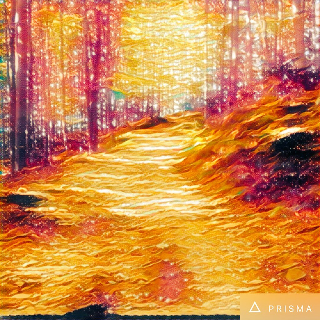 zepepeta's tweet photo. Wow😜 @RafalBoguslawsk miałeś racje. Świetna apka! 😋 #prisma #cyrla #chillout https://t.co/lS16R3ph5U