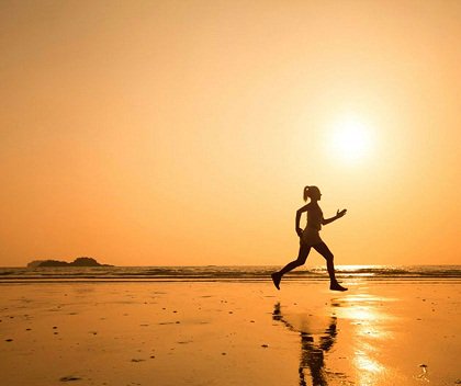 BiontechSPORT's tweet photo. ¿Correr con el calor del verano? Es posible si sigues estos pasos - Blog de BiontechSport: https://t.co/jzTEbi1Kw0 https://t.co/bYBqlRVMYc