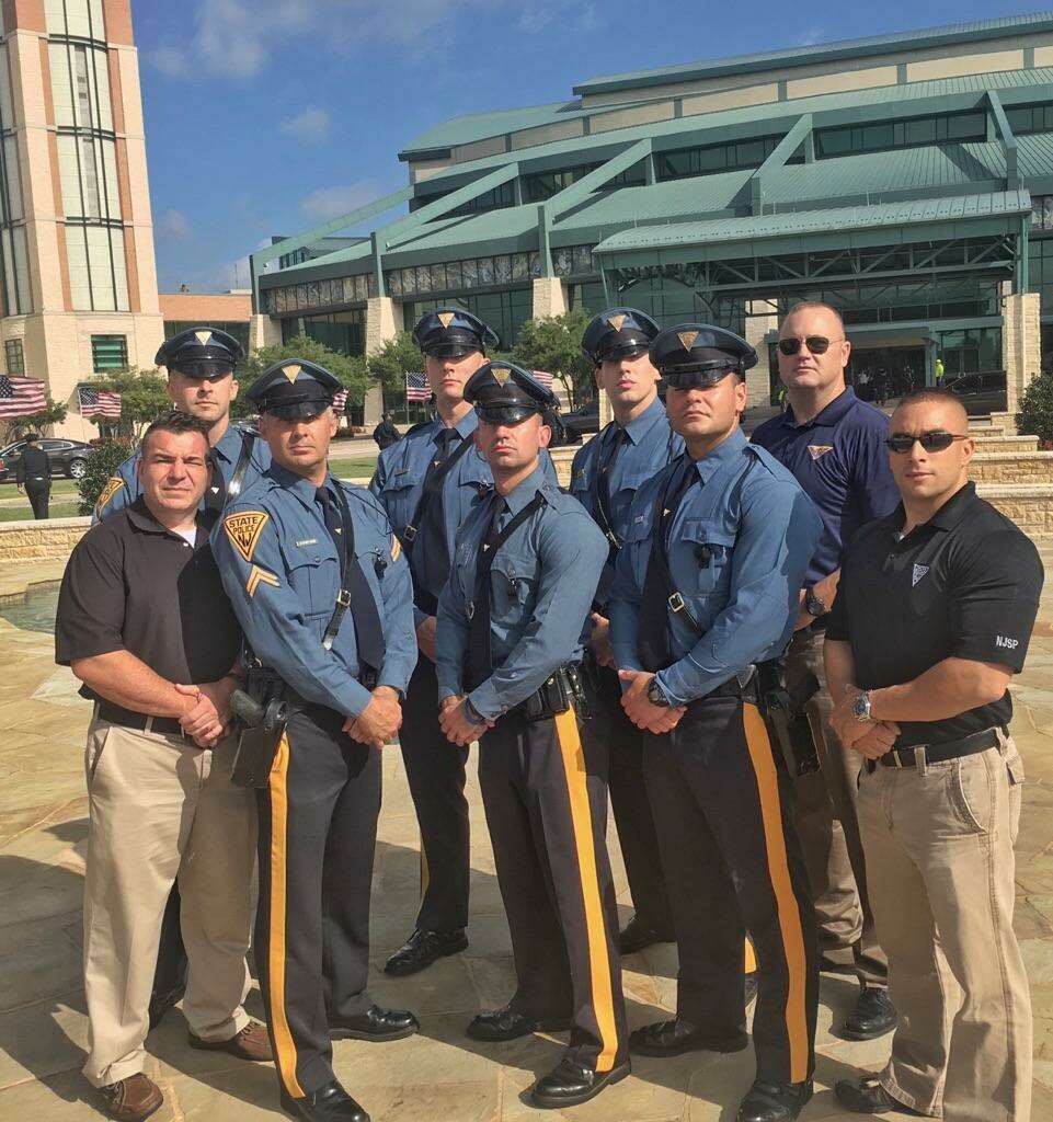 NJSP's tweet image. Our troops made the journey to Dallas to show support and pay respect to our fallen brothers. @DallasPD and DART PD