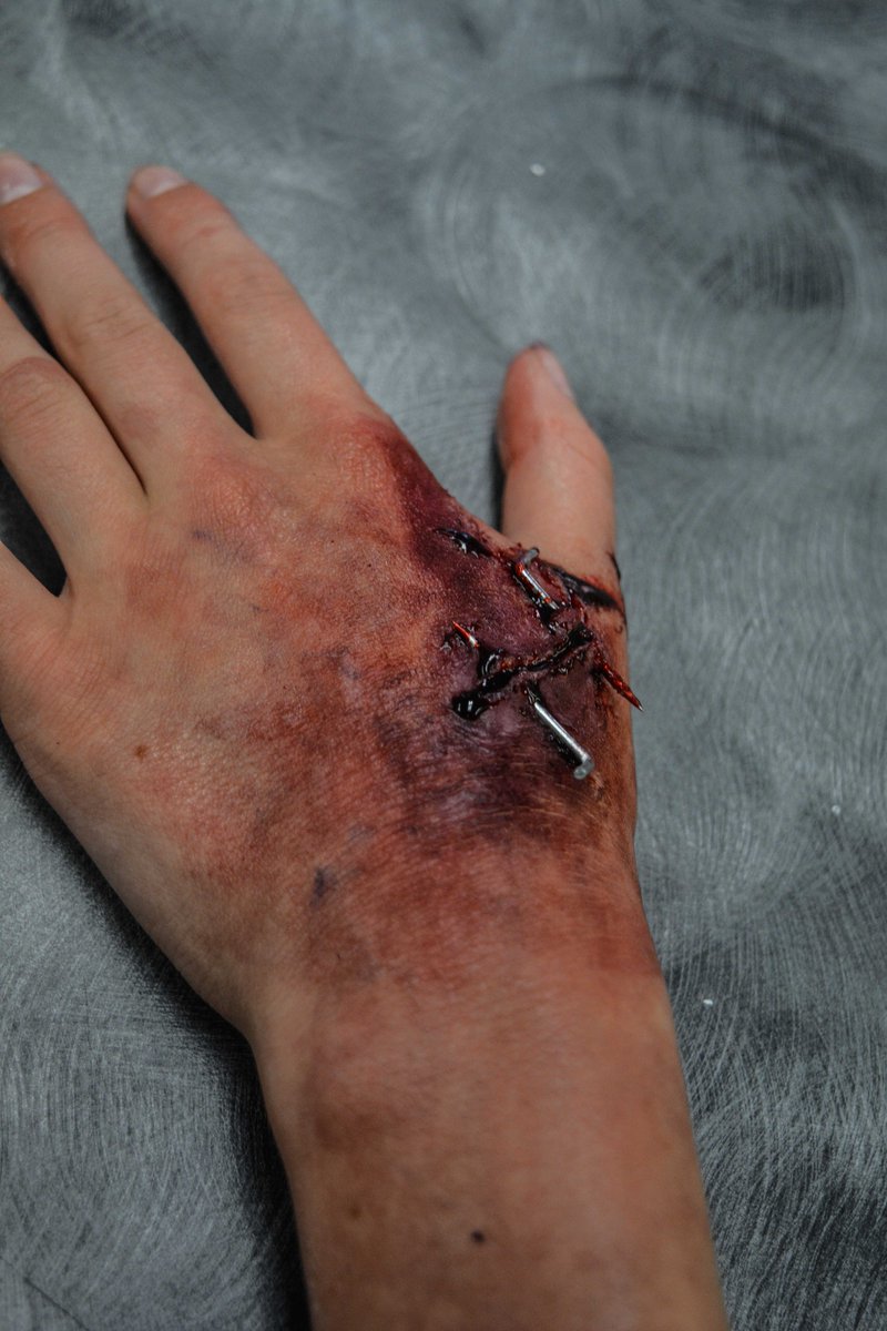 Henderson_MPH's tweet image. Check out these beautifully made and very gross special effects made by middle school students!