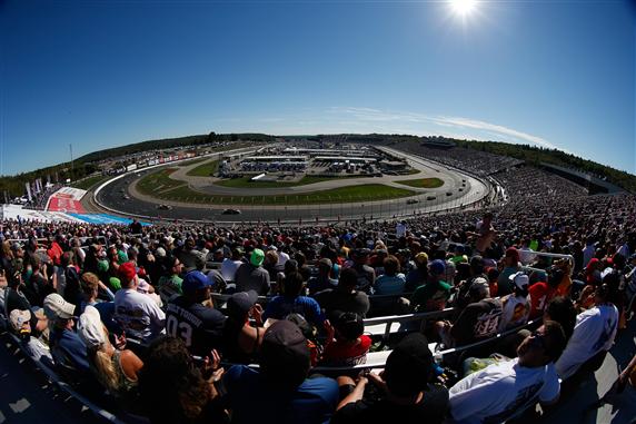 TheLinemakers's tweet photo. New Hampshire 301 odds to win &amp; driver-by-driver breakdown by @MicahRoberts7 
https://t.co/lMDnIKSEjR https://t.co/GlsxcdzRRo
