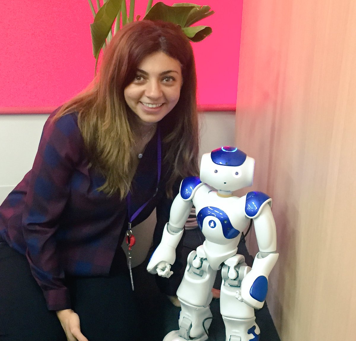 kaliouby's tweet photo. Interacting wth Japanese version of @NaoRobot .. Needs @Affectiva #EmotionAI https://t.co/7SyakKJN9R