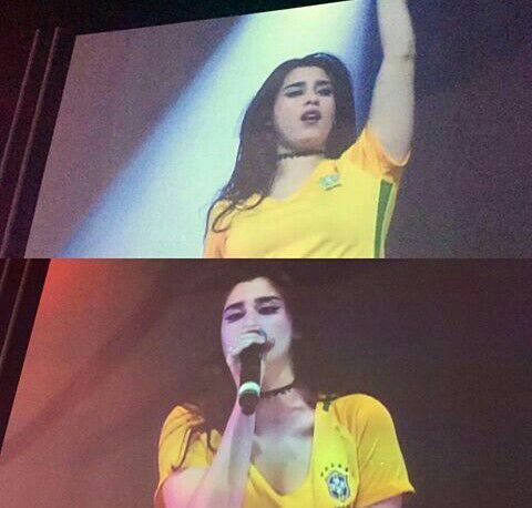 grigioisart's tweet photo. lóren usando brusinha do Brasil foi a morte de todo mundo VOTE CHICKENS #VeranoMTV2016 Fifth Harmony https://t.co/bYUNmG2ihC