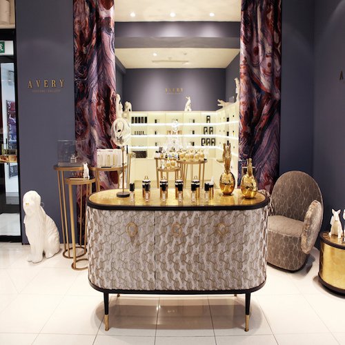 Perfume_Society's tweet photo. . @AveryPerfume Gallery branch out beautifully at @HarveyNichols  https://t.co/JQ9yXzgBpd https://t.co/eayd8NuFb8