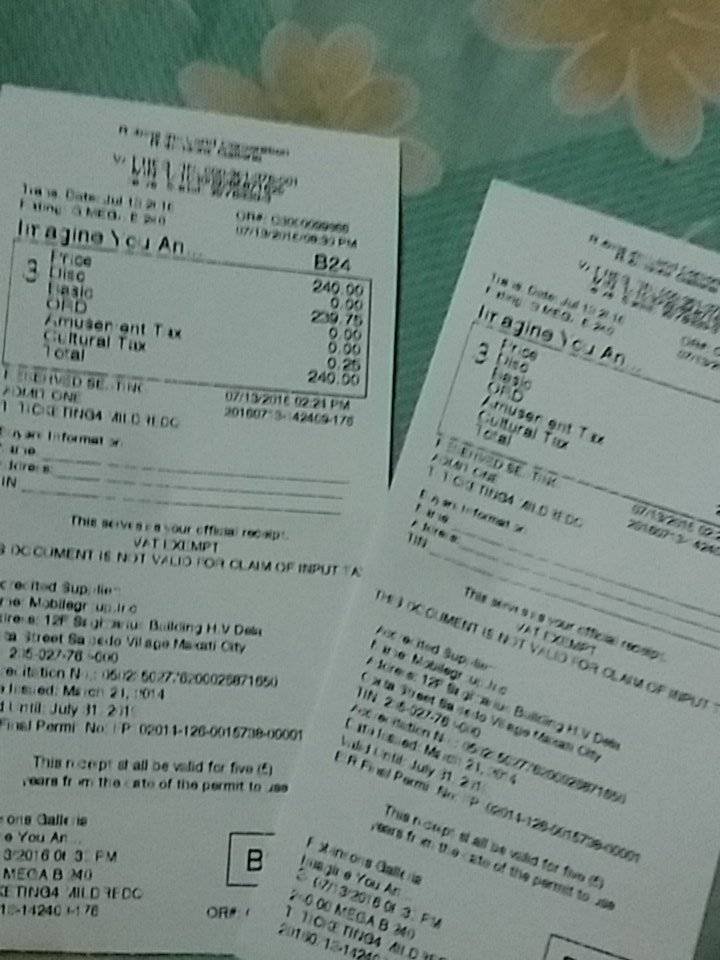 KathLMHbonoan's tweet photo. Bukaaasss ulit plith?! Jusko talaga kanina eh! Akala ko nanalo ako sa lotto! Super duper worth it #ALDUB52ndWeeksary https://t.co/v1ju6fygaN