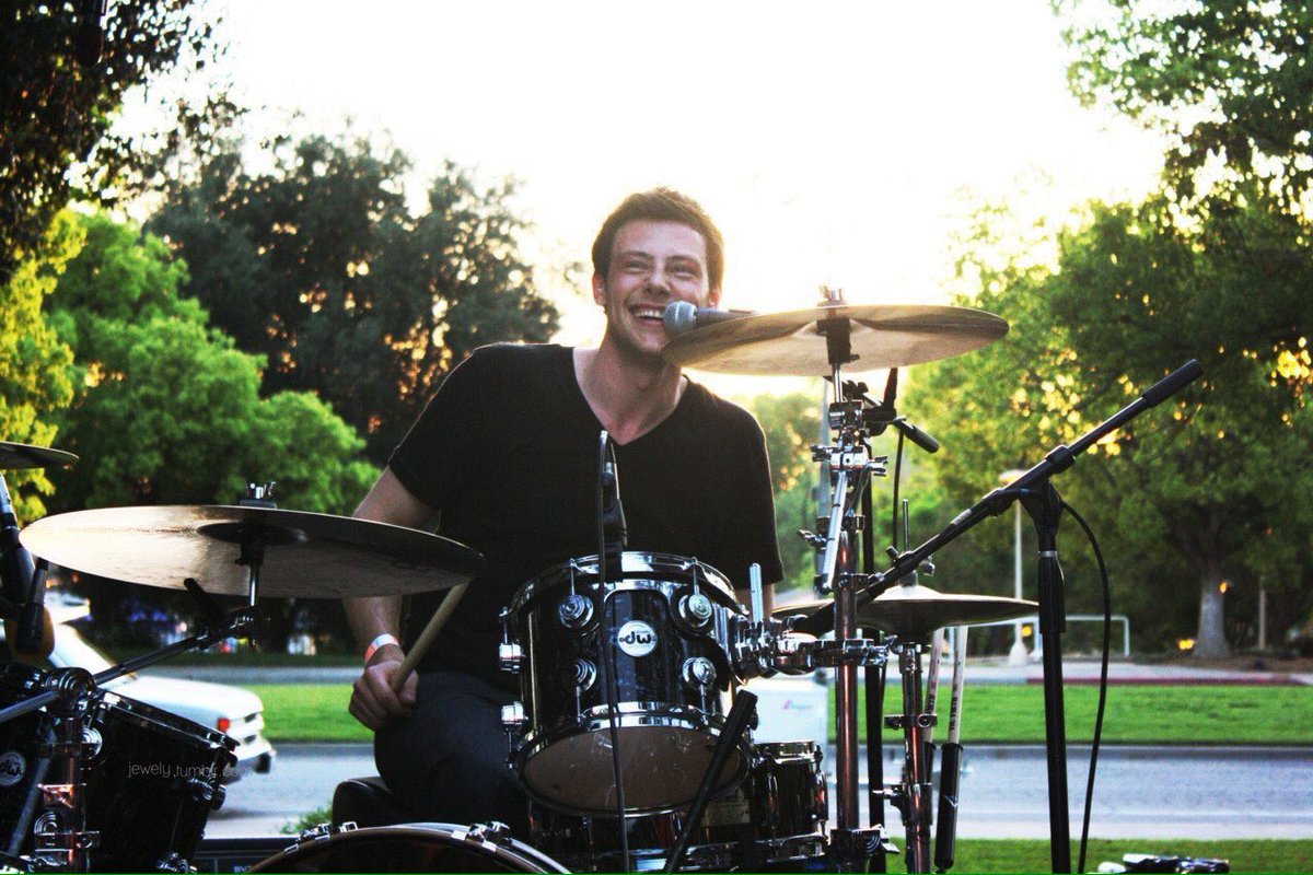 infnitysex's tweet image. It's been three years since Cory Monteith sadly passed away. RIP #3YearsWithoutCory