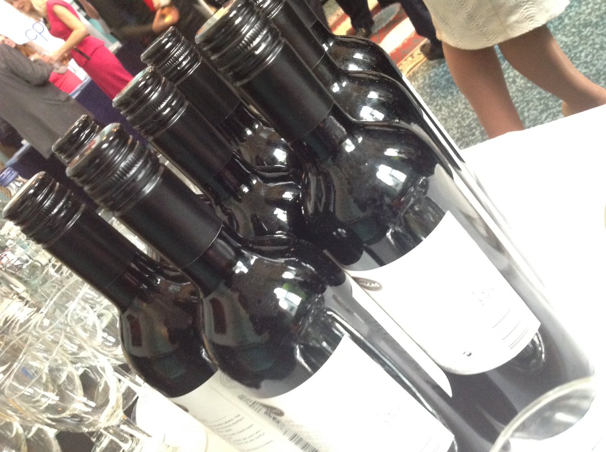 BandF's tweet photo. Yummy treats and fine wine apleny at #LS502016 #poshsnacks #WineWednesday @NoelleMCampbell https://t.co/QmYhKKzVmc