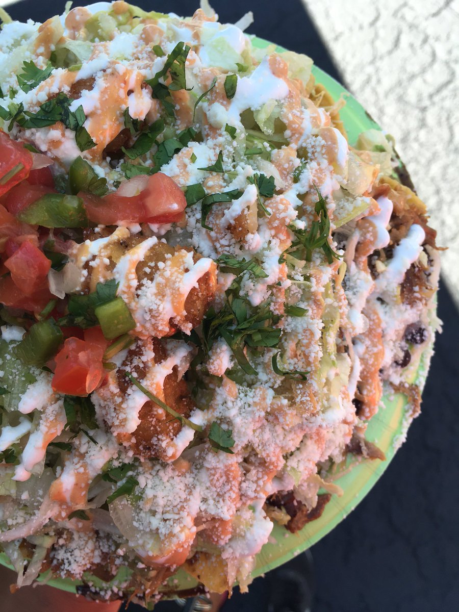 Nachos anyone?! Find the Macho Nacho <a href="/CanastaKitchen/">Canasta Kitchen</a>! #TheEatGuide