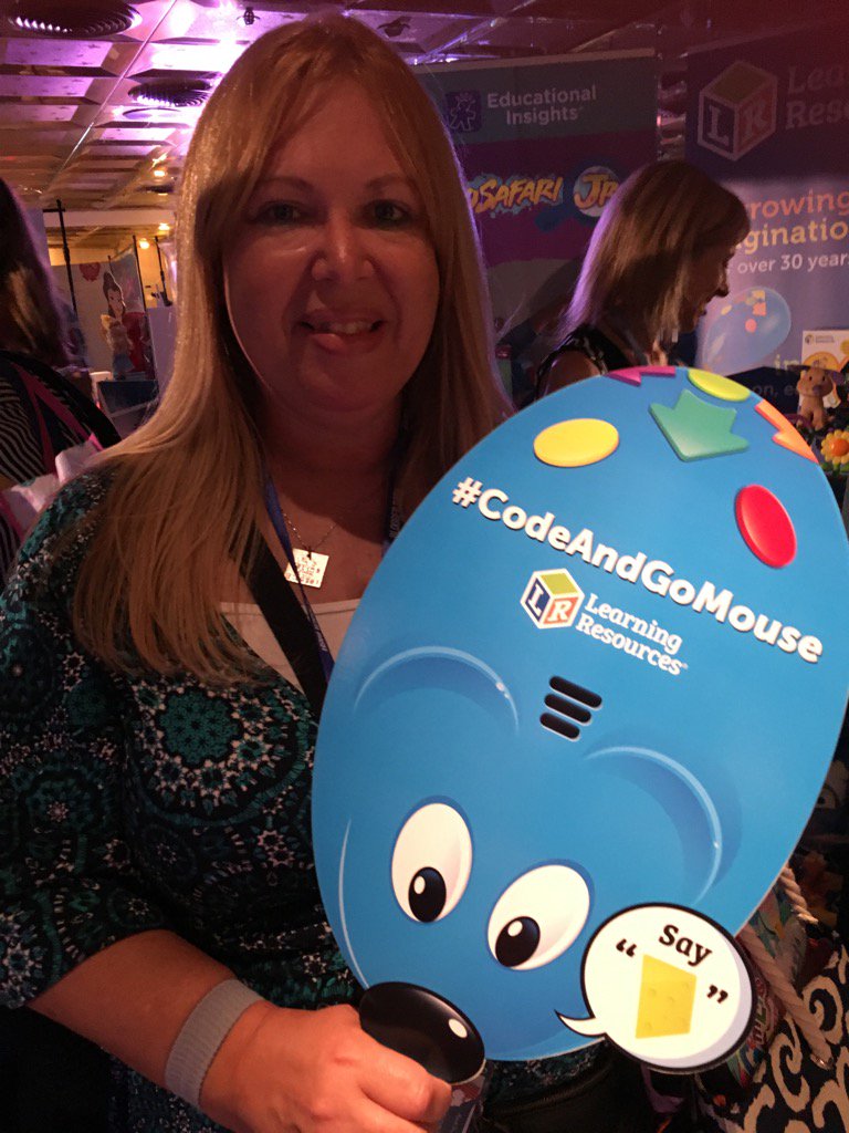 MamacitaOTM's tweet image. Love the #CodeAndGoMouse #bbnyc #sweetsuite16 @BBabushka 😀❤️